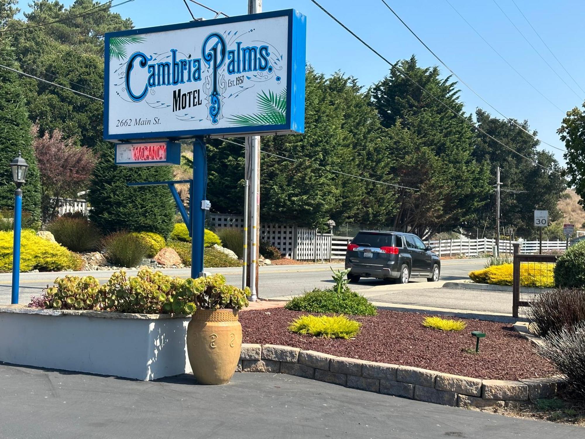 Cambria Palms Motel Luaran gambar