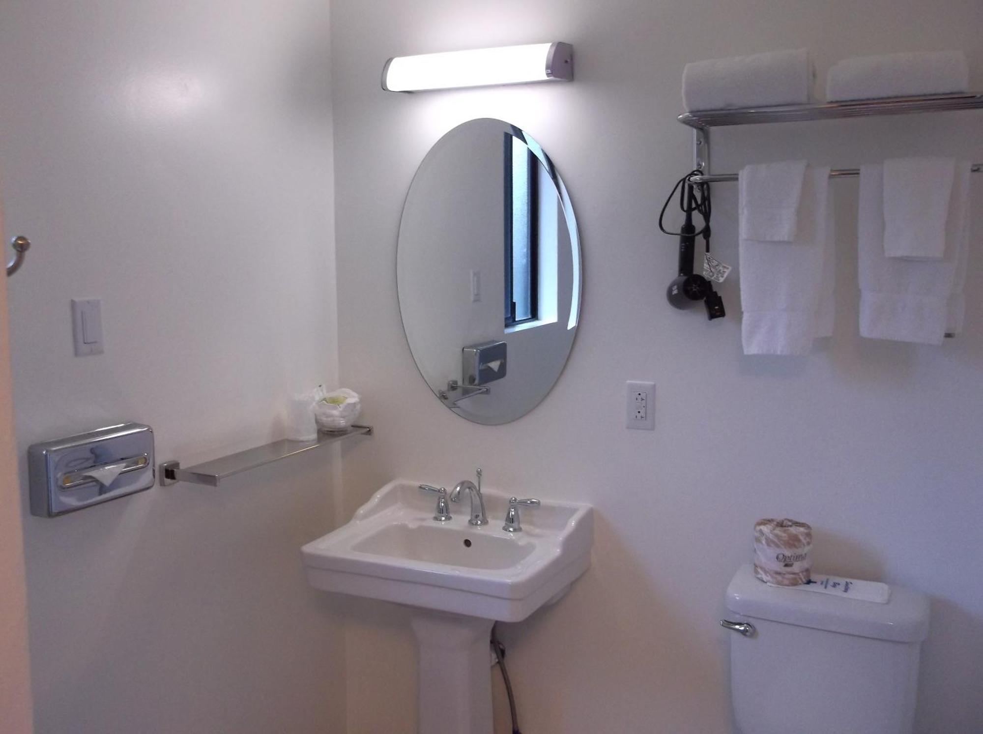 Cambria Palms Motel Luaran gambar