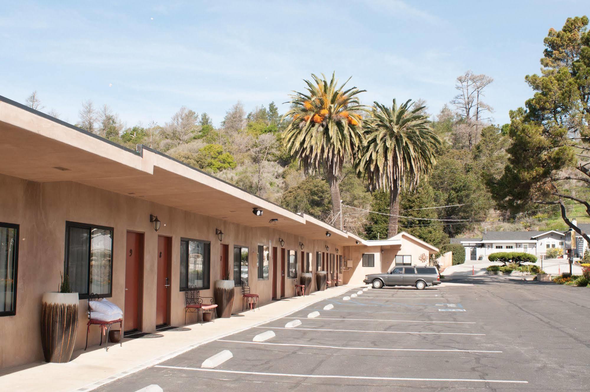 Cambria Palms Motel Luaran gambar
